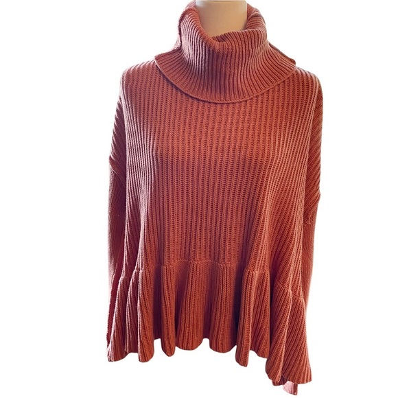 Free People NWT Layer Cake Rose Icing Pullover Sweater Size Small - Picture 3 of 8